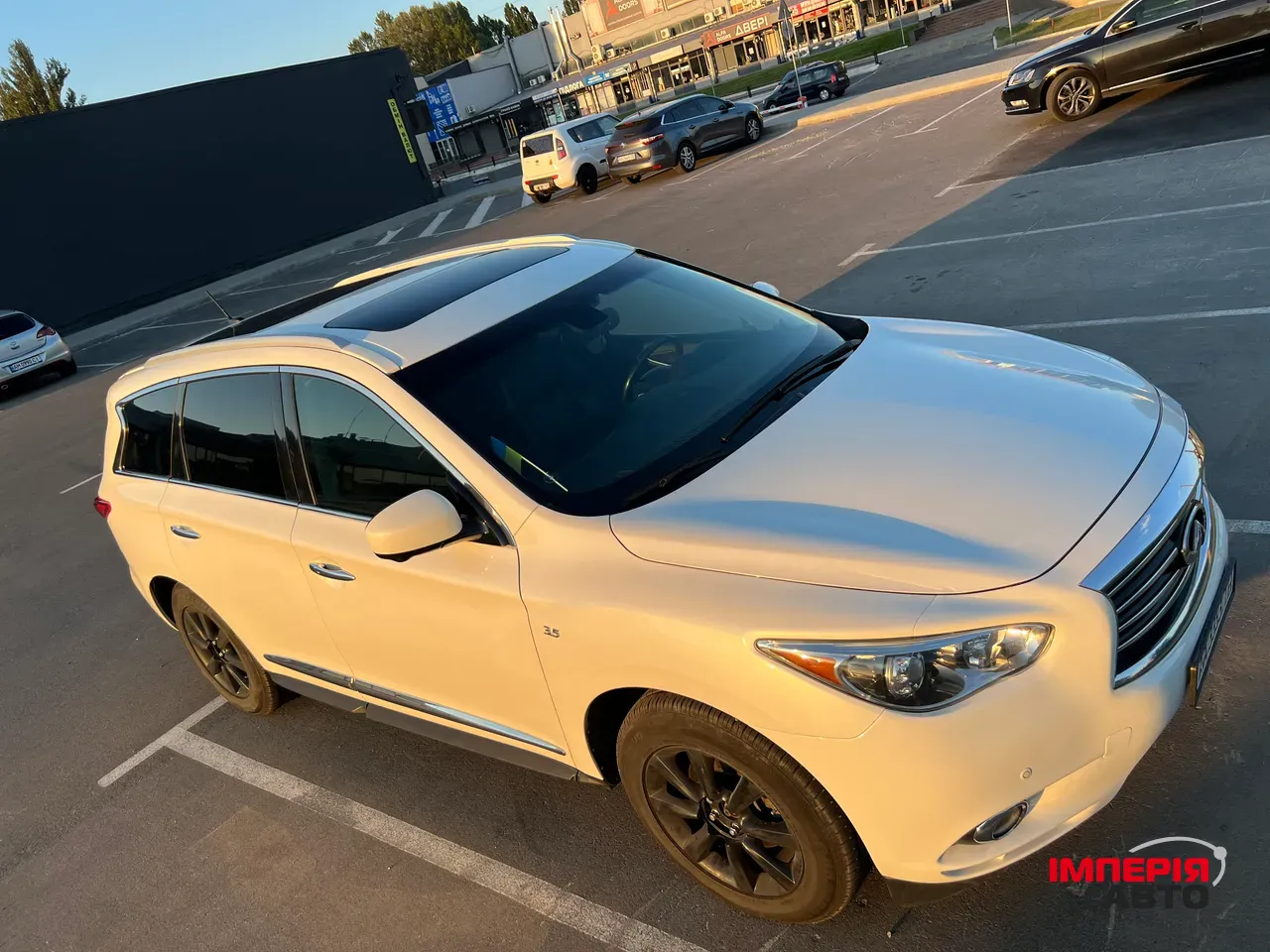 Infiniti QX60 - фото 5