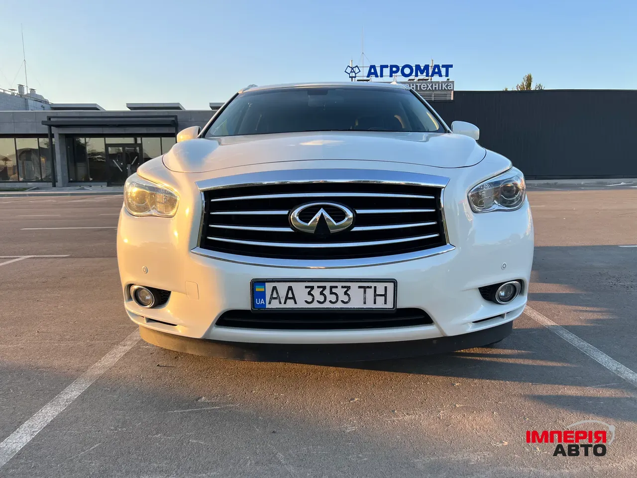 Infiniti QX60 - фото 2