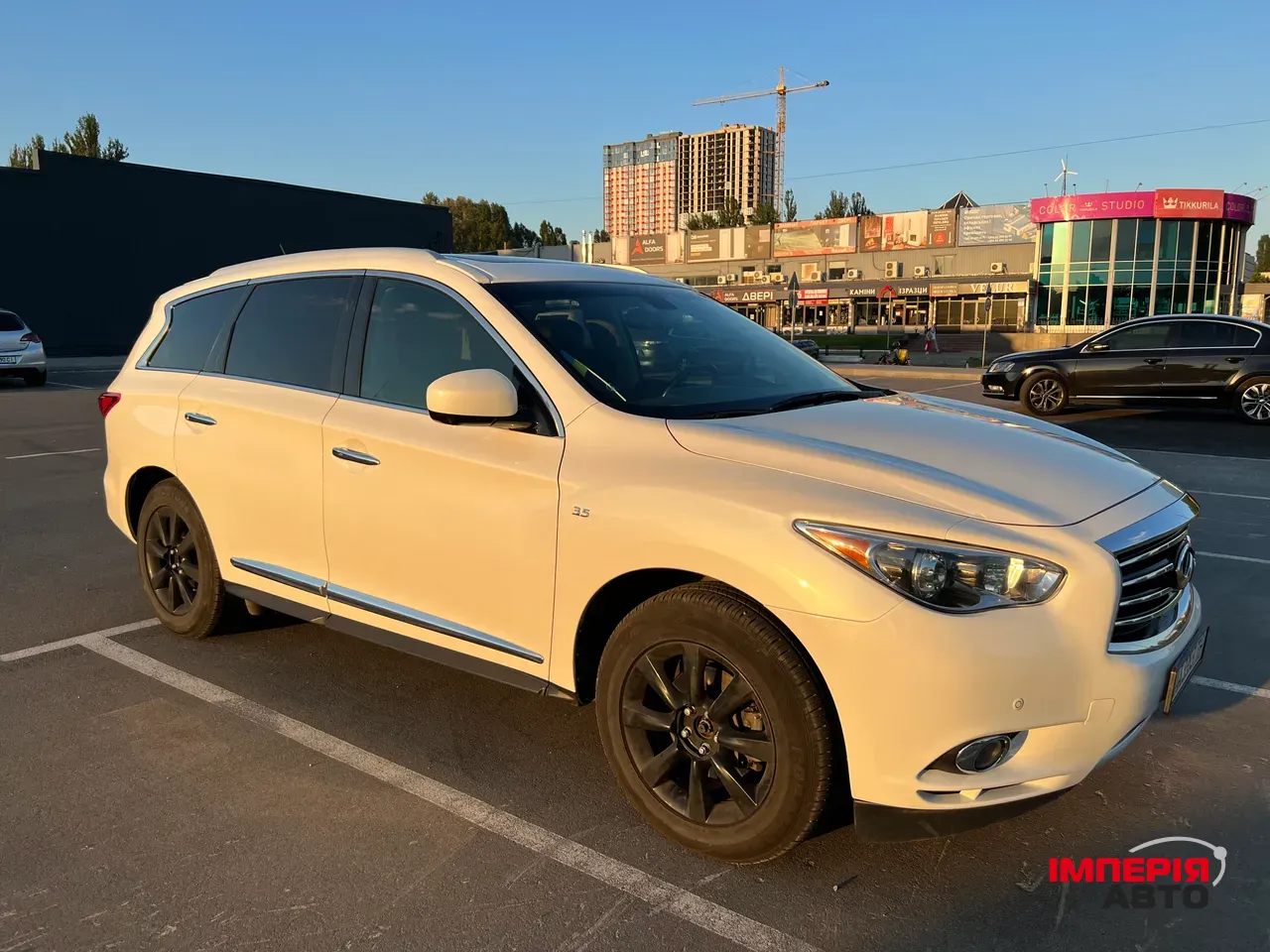 Infiniti QX60 - фото 3