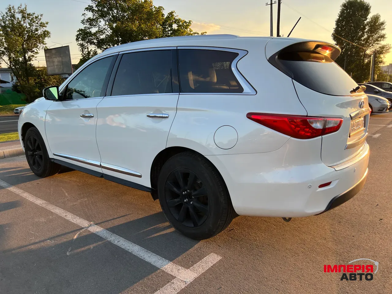 Infiniti QX60 - фото 6