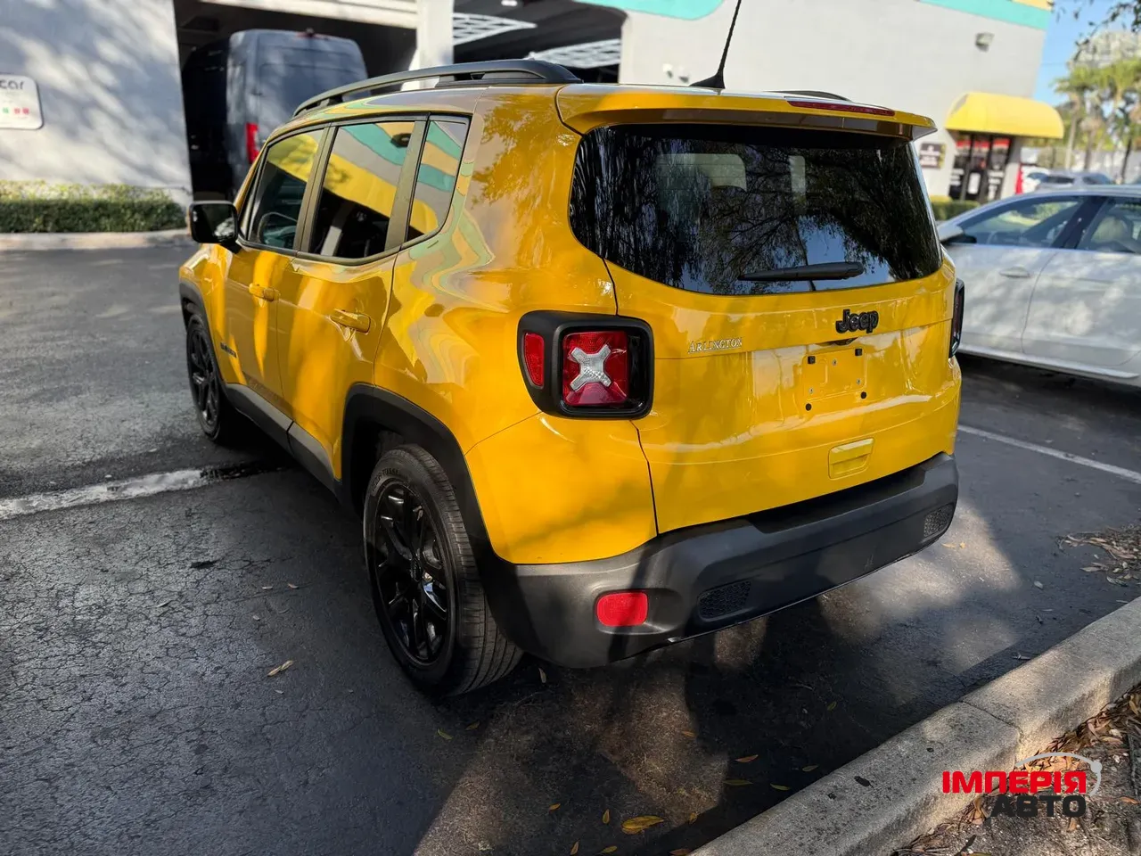 Jeep Renegade - фото 7