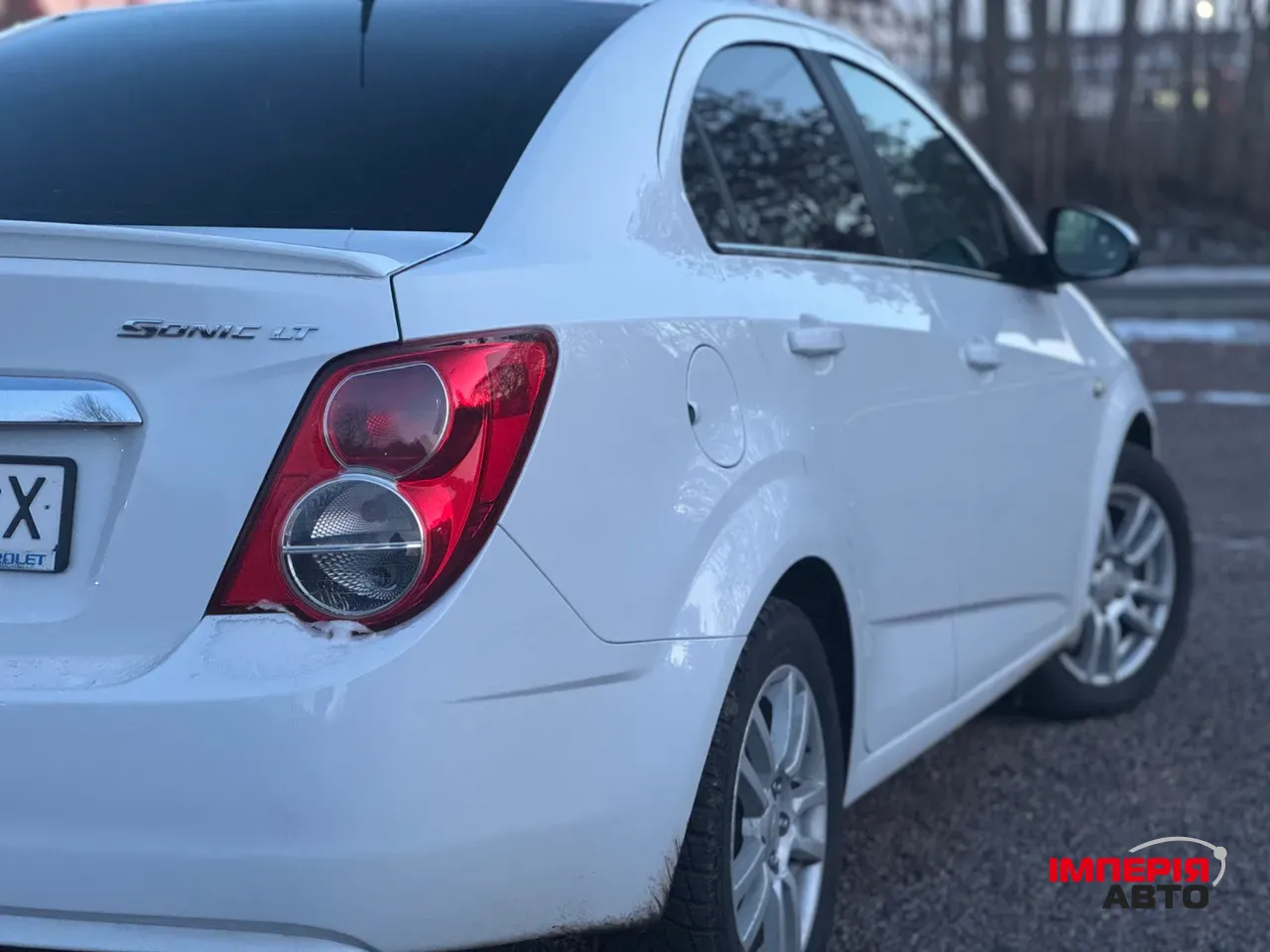 Chevrolet Sonic - фото 8