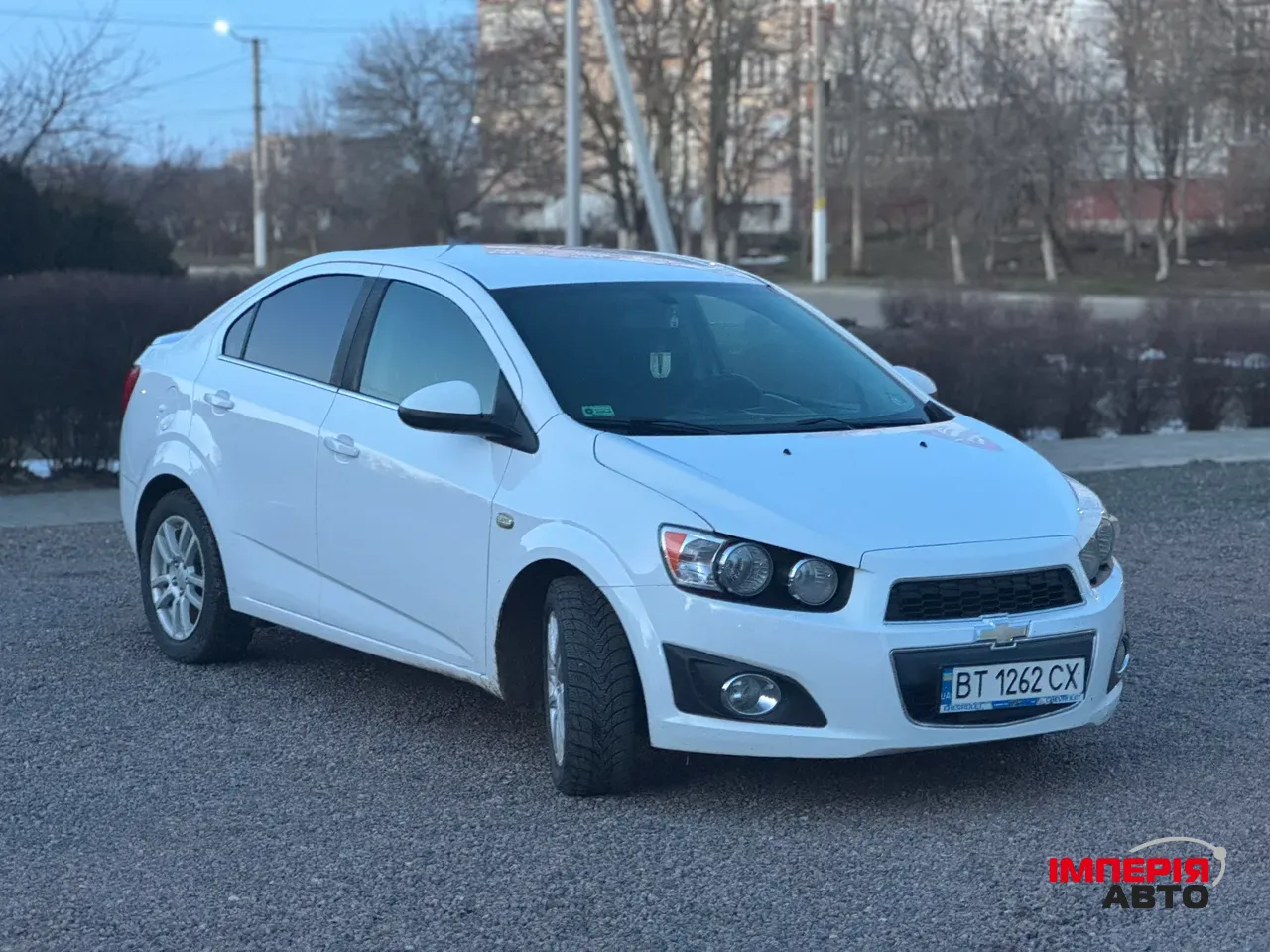 Chevrolet Sonic - фото 3