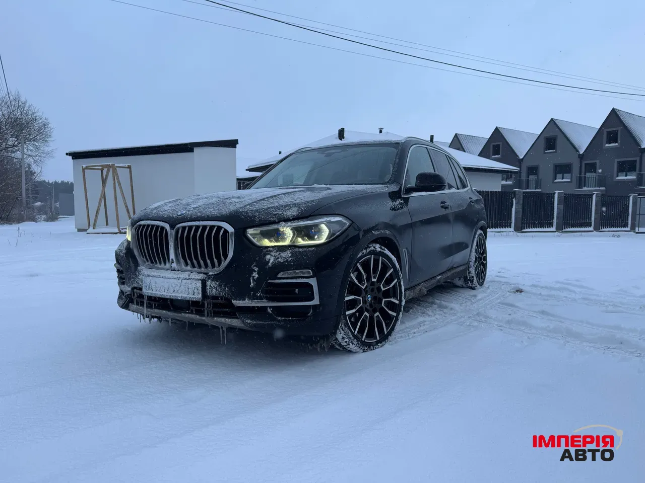 BMW X5 - фото 1