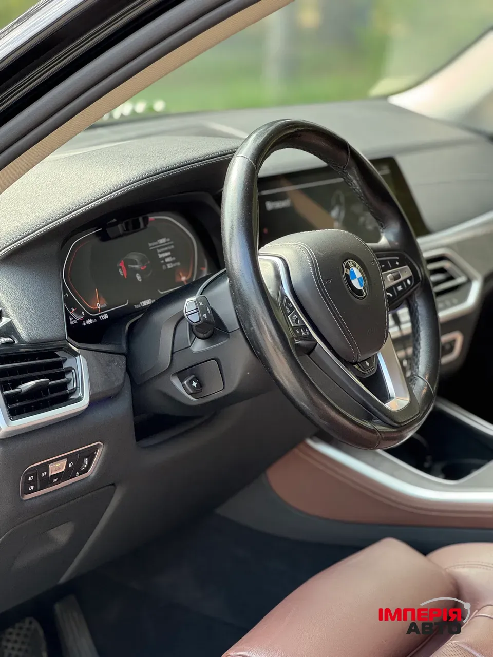 BMW X5 - фото 5
