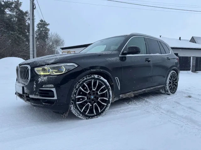 BMW X5 - фото 2