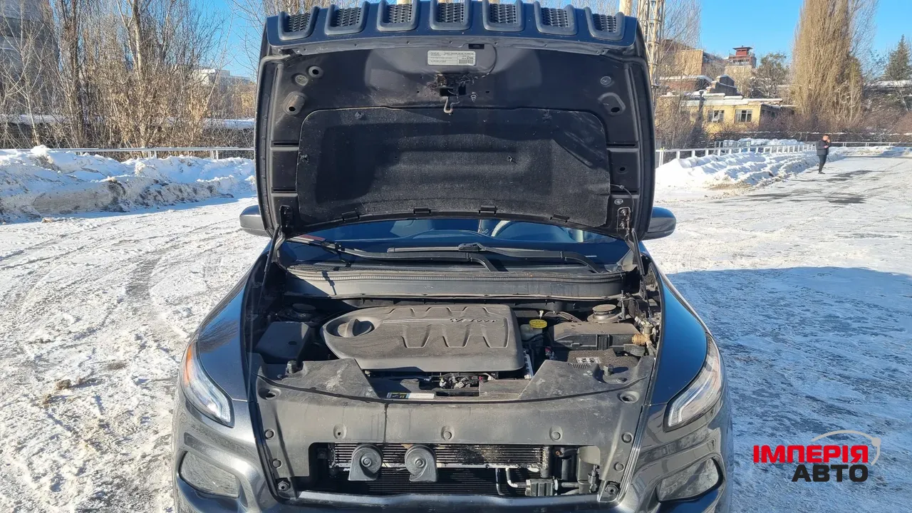 Jeep Cherokee - фото 44