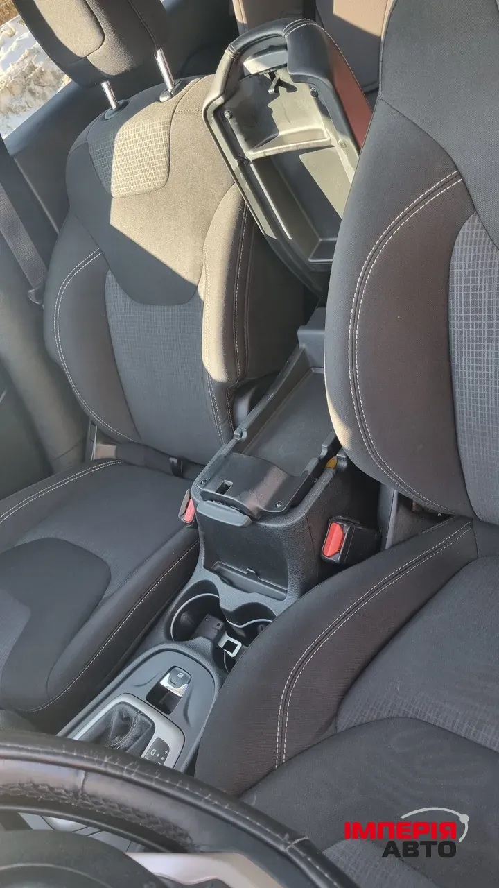 Jeep Cherokee - фото 21