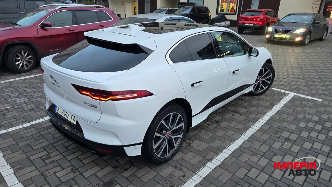 Jaguar I-Pace - фото 7