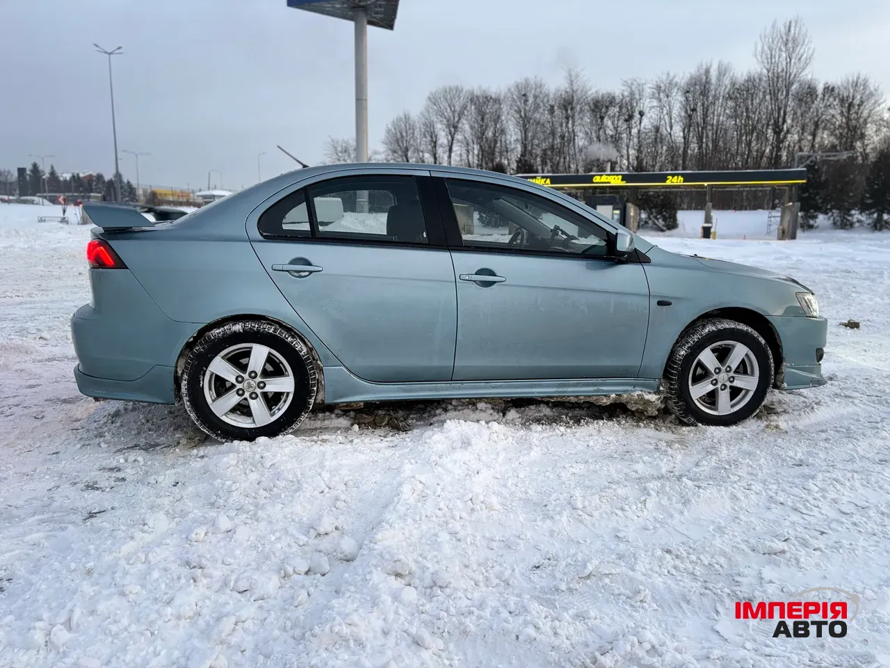 Mitsubishi Lancer - фото 4