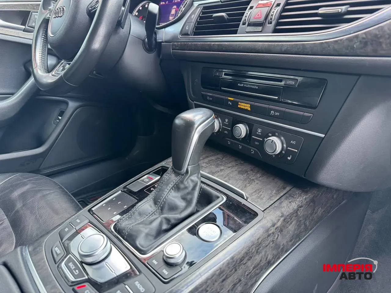 Audi A6 - фото 21