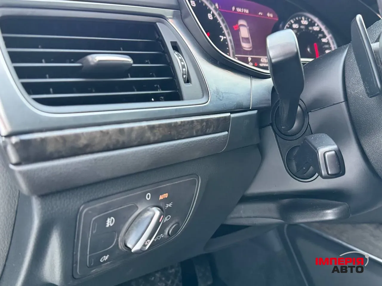 Audi A6 - фото 15