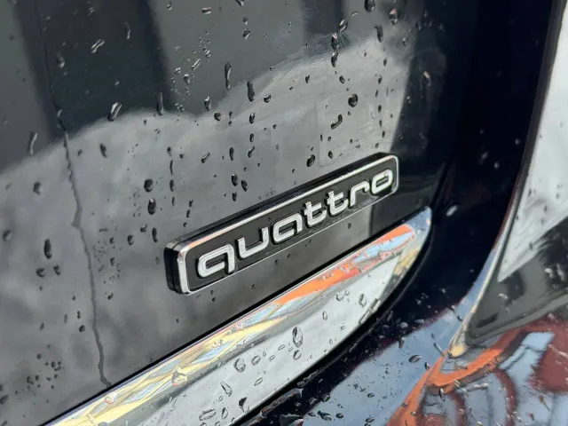 Audi A6 - фото 5