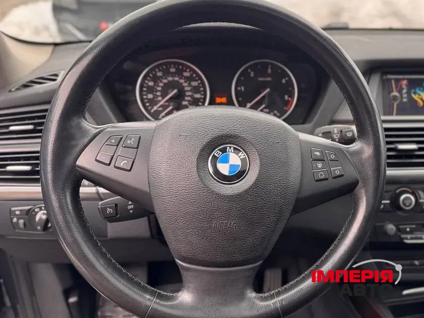 BMW X5 - фото 5