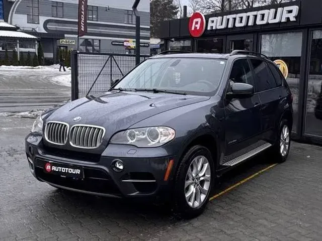 BMW X5 - фото 1
