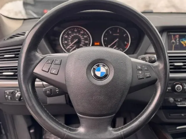 BMW X5 - фото 5