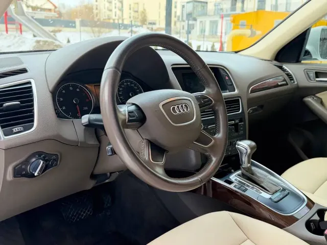 Audi Q5 - фото 3