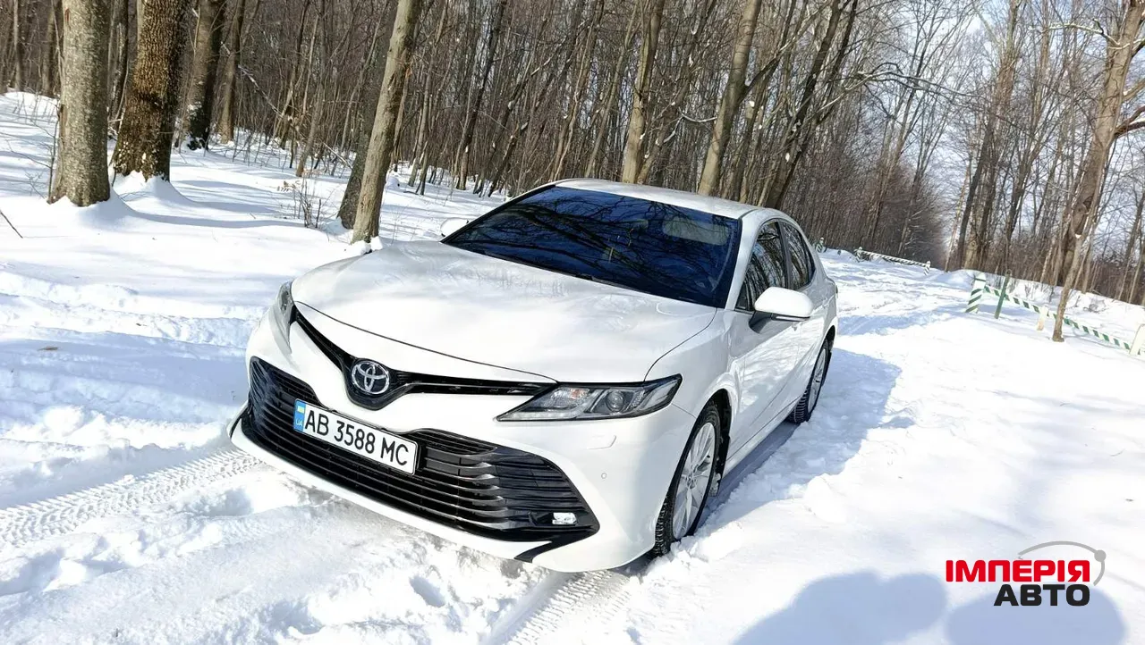 Toyota Camry - фото 7