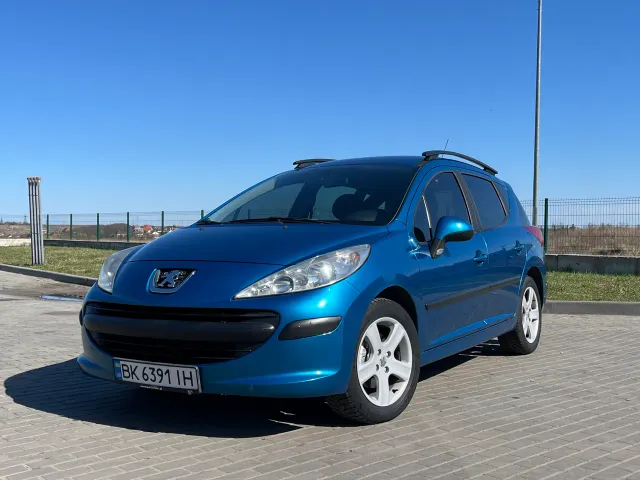Peugeot 207 - фото 1