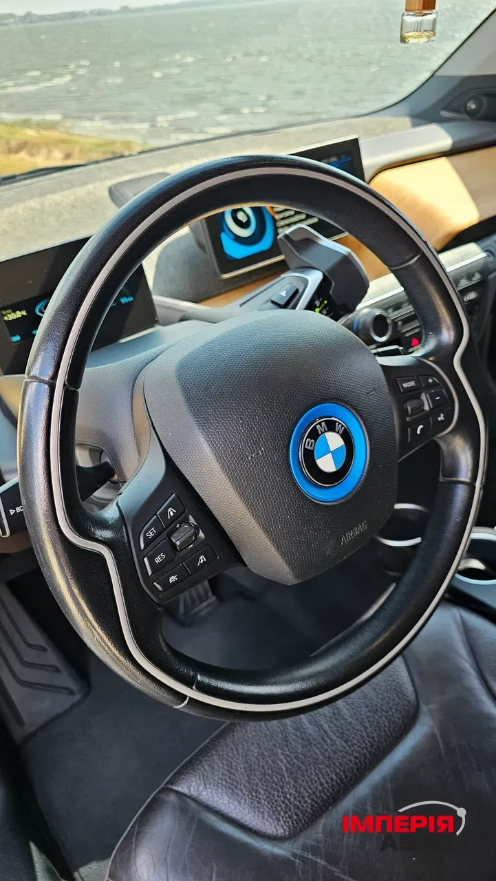 BMW i3 - фото 8