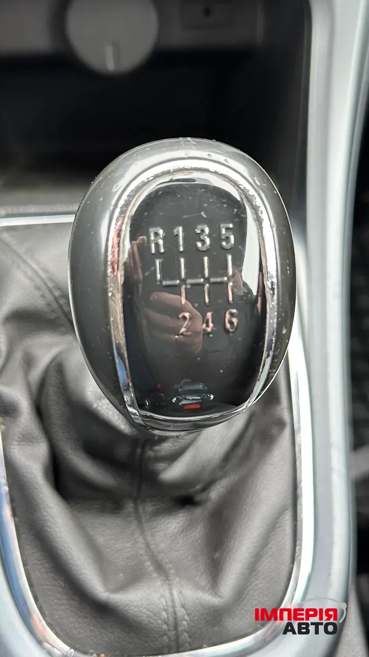 Opel Astra - фото 16