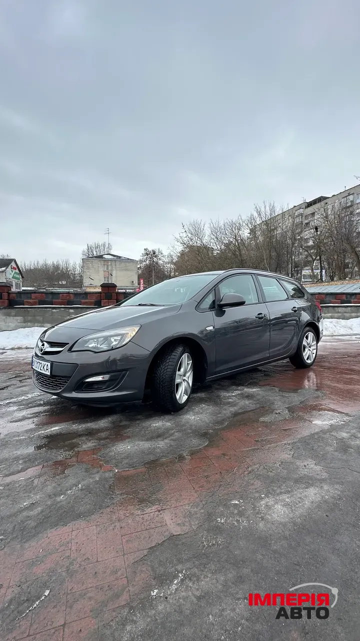 Opel Astra - фото 2
