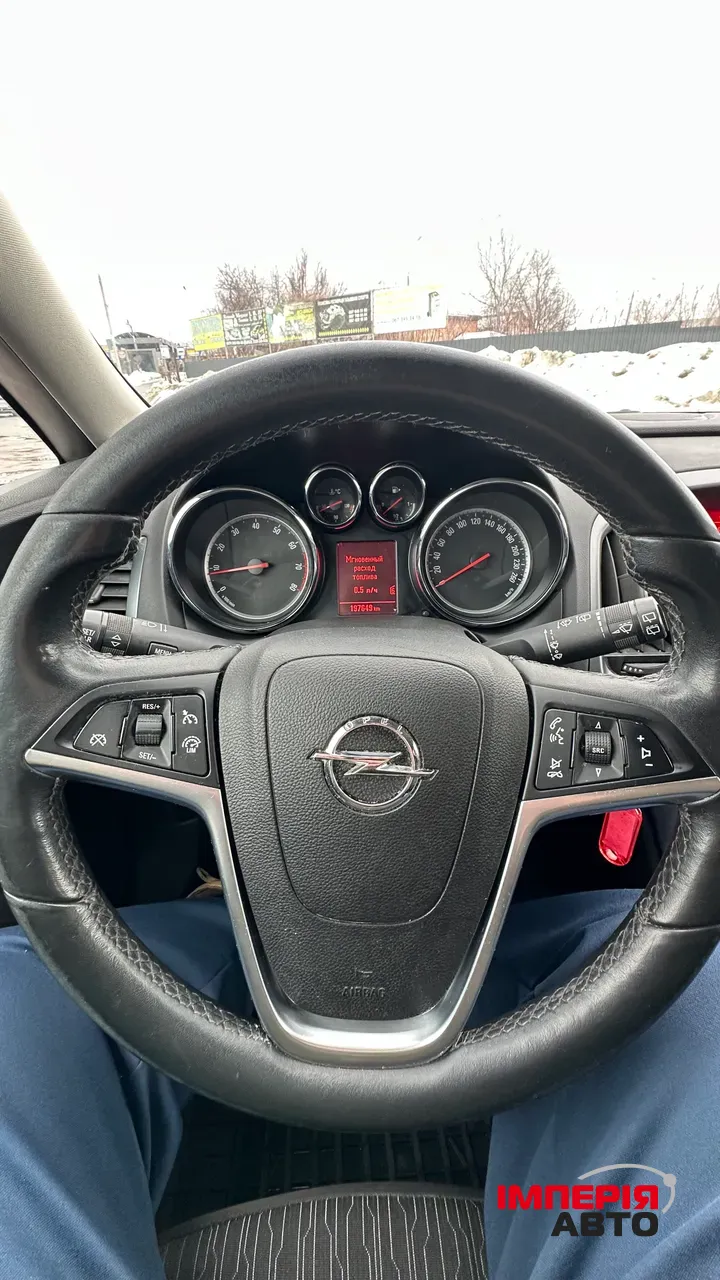 Opel Astra - фото 14