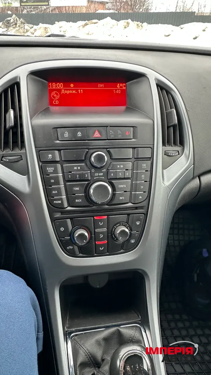 Opel Astra - фото 17