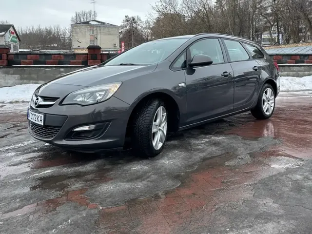 Opel Astra - фото 2