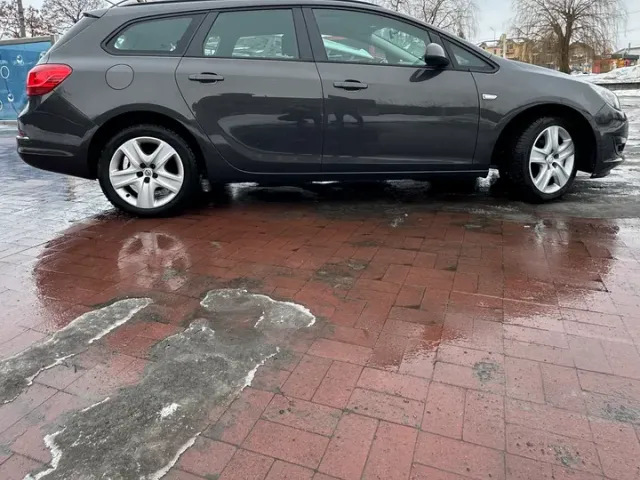 Opel Astra - фото 4