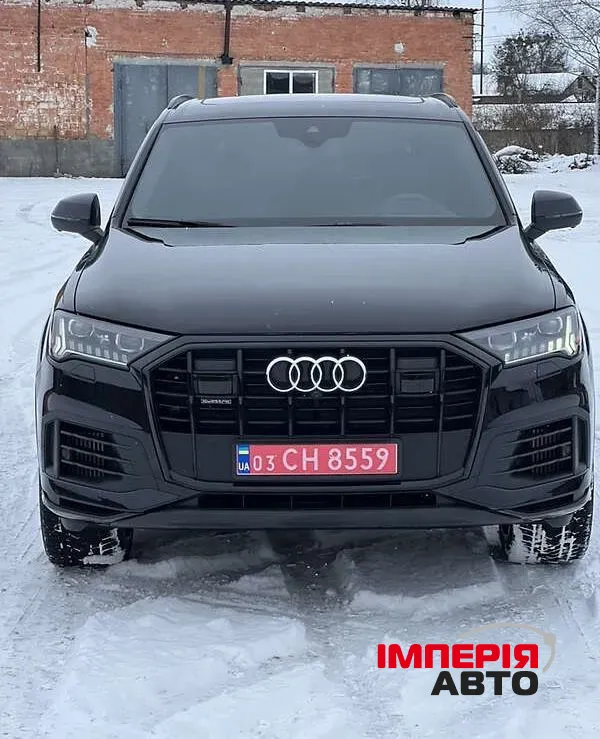 Audi Q7 - фото 5