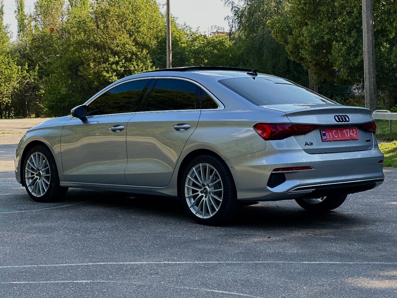 Audi A3 - фото 7