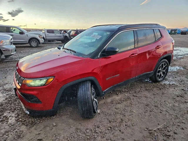 Jeep Compass - фото 4