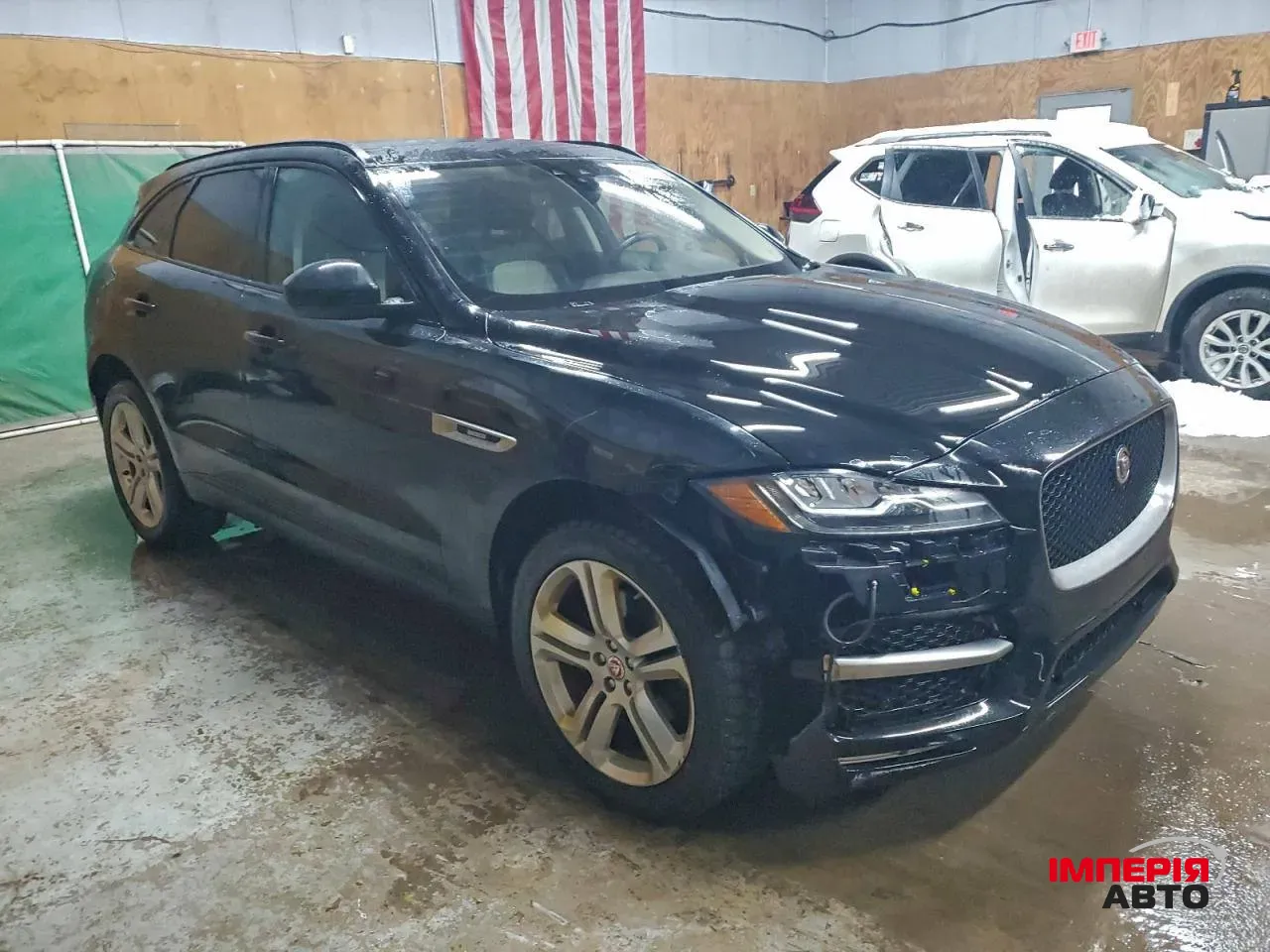 Jaguar F-Pace - фото 4