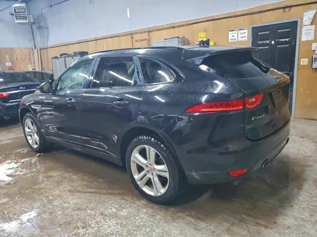 Jaguar F-Pace - фото 2