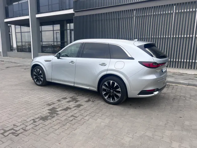 Mazda CX-90 - фото 5