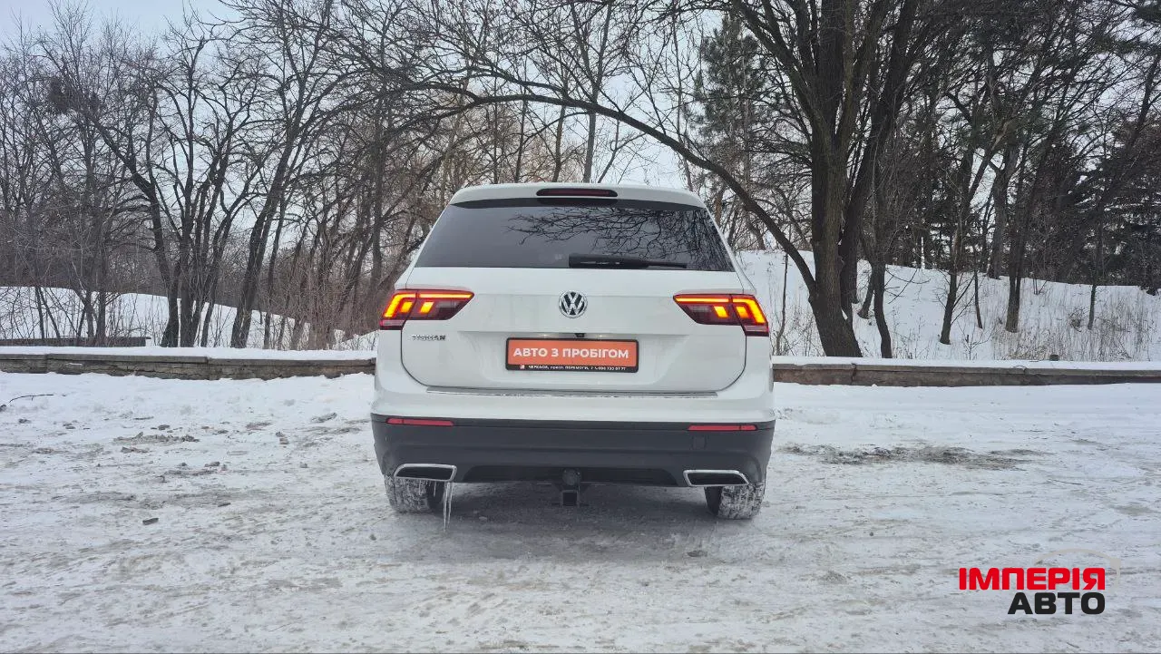 Volkswagen Tiguan - фото 7