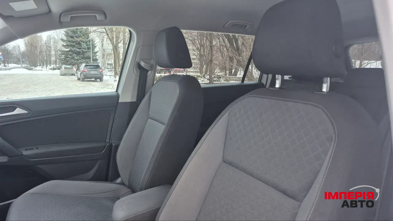 Volkswagen Tiguan - фото 14