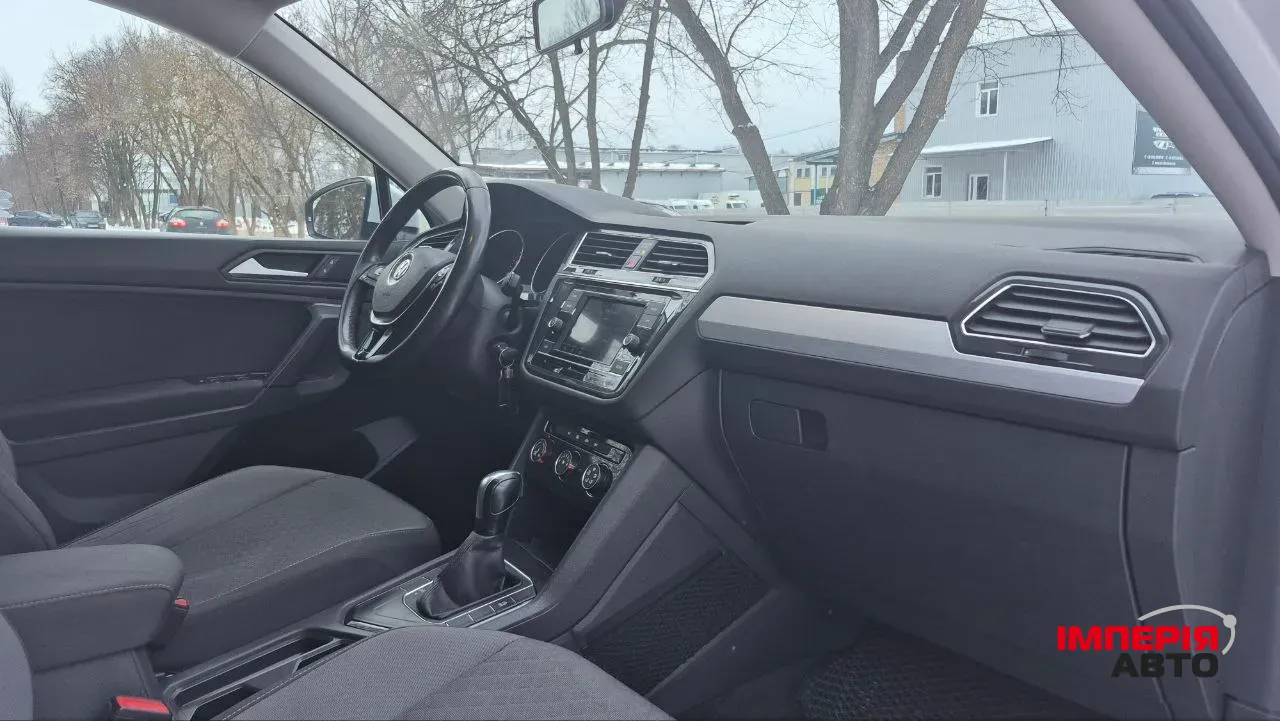 Volkswagen Tiguan - фото 21