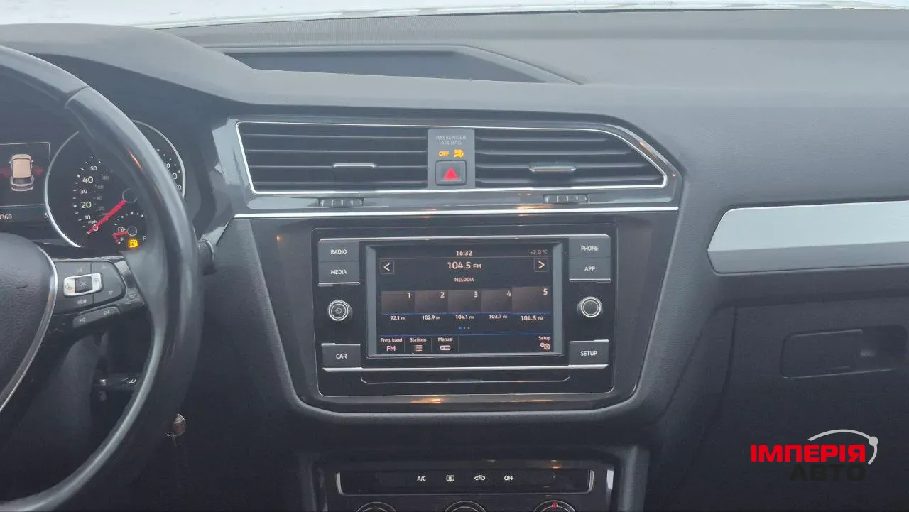 Volkswagen Tiguan - фото 20