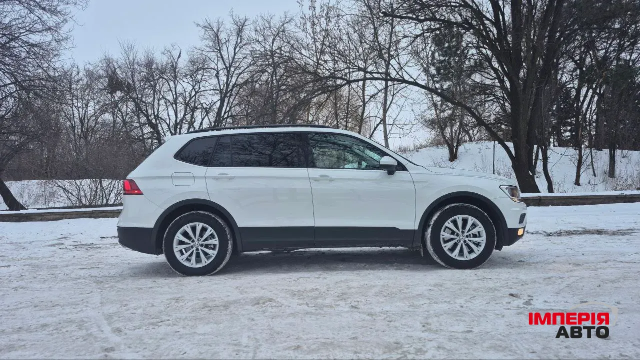 Volkswagen Tiguan - фото 5
