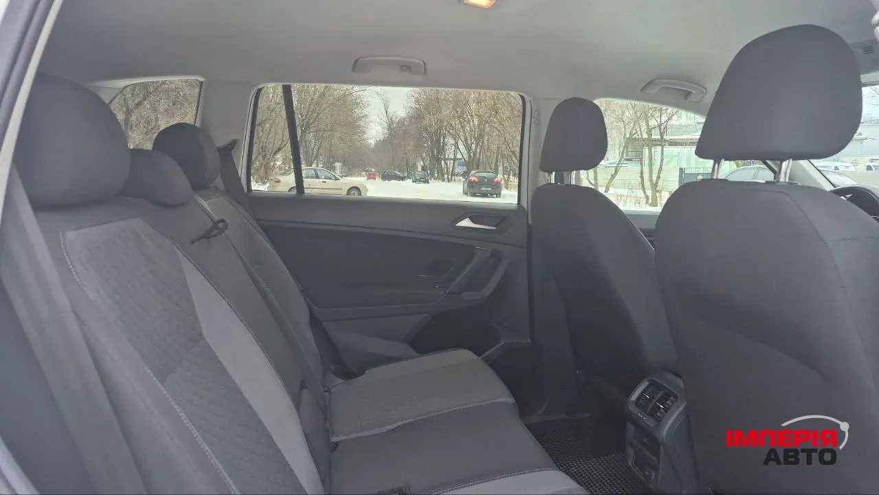 Volkswagen Tiguan - фото 25