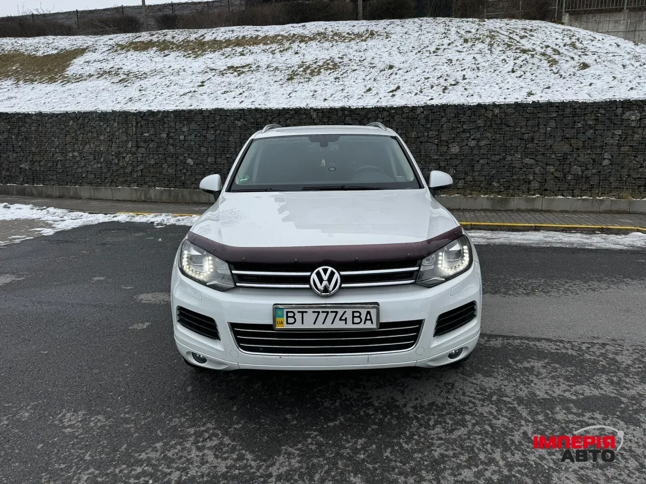 Volkswagen Touareg - фото 2