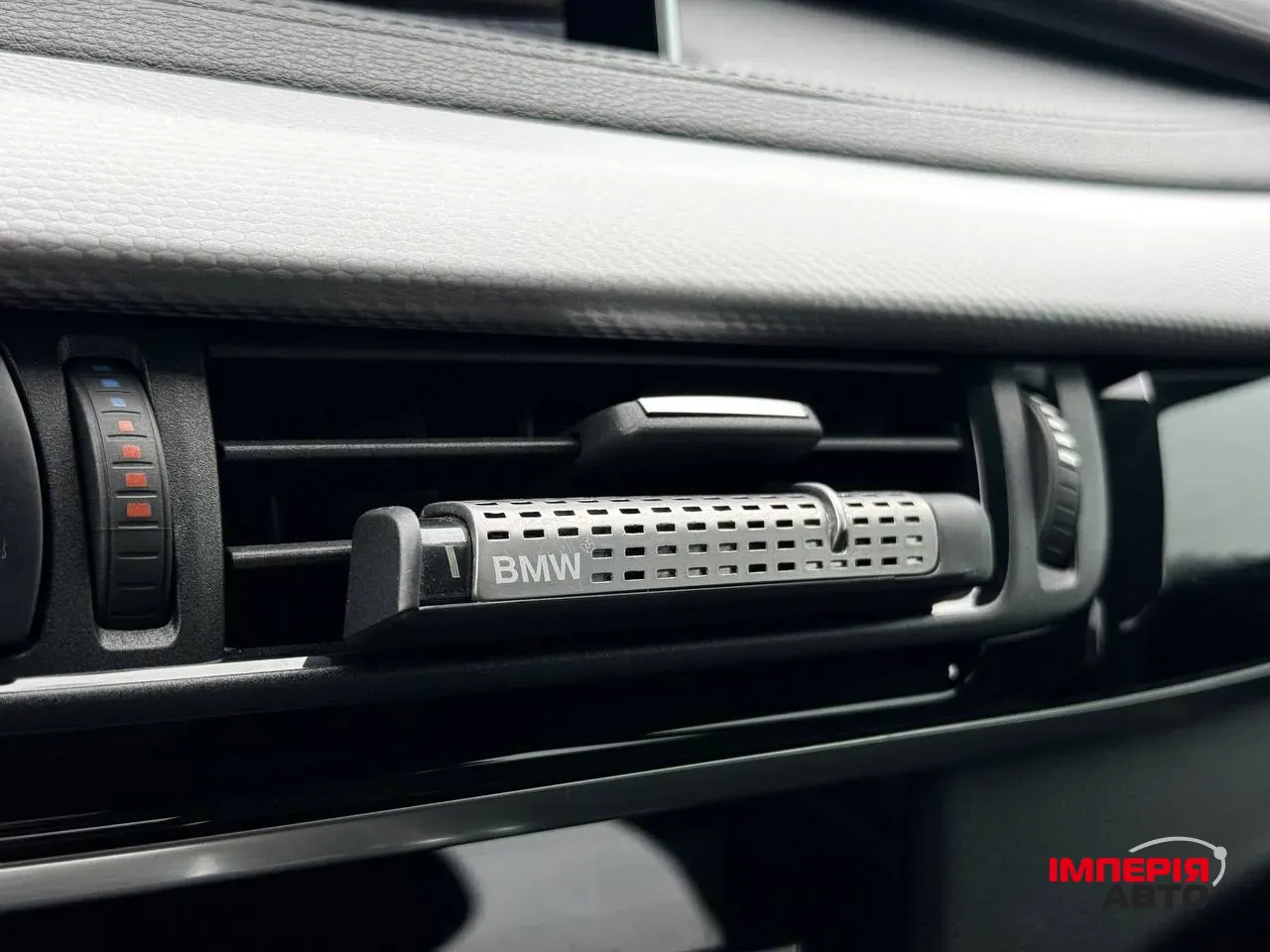 BMW X6 - фото 32