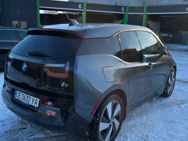 BMW i3 - фото 5