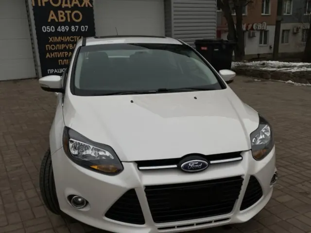 Ford Focus - фото 1