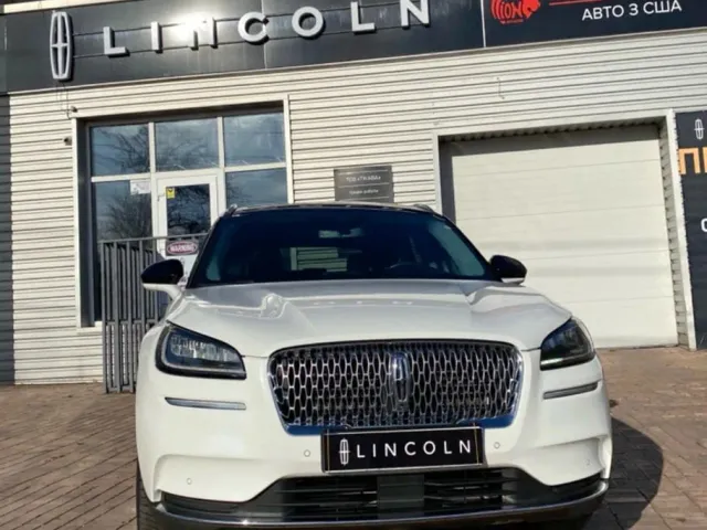 Lincoln Corsair - фото 1
