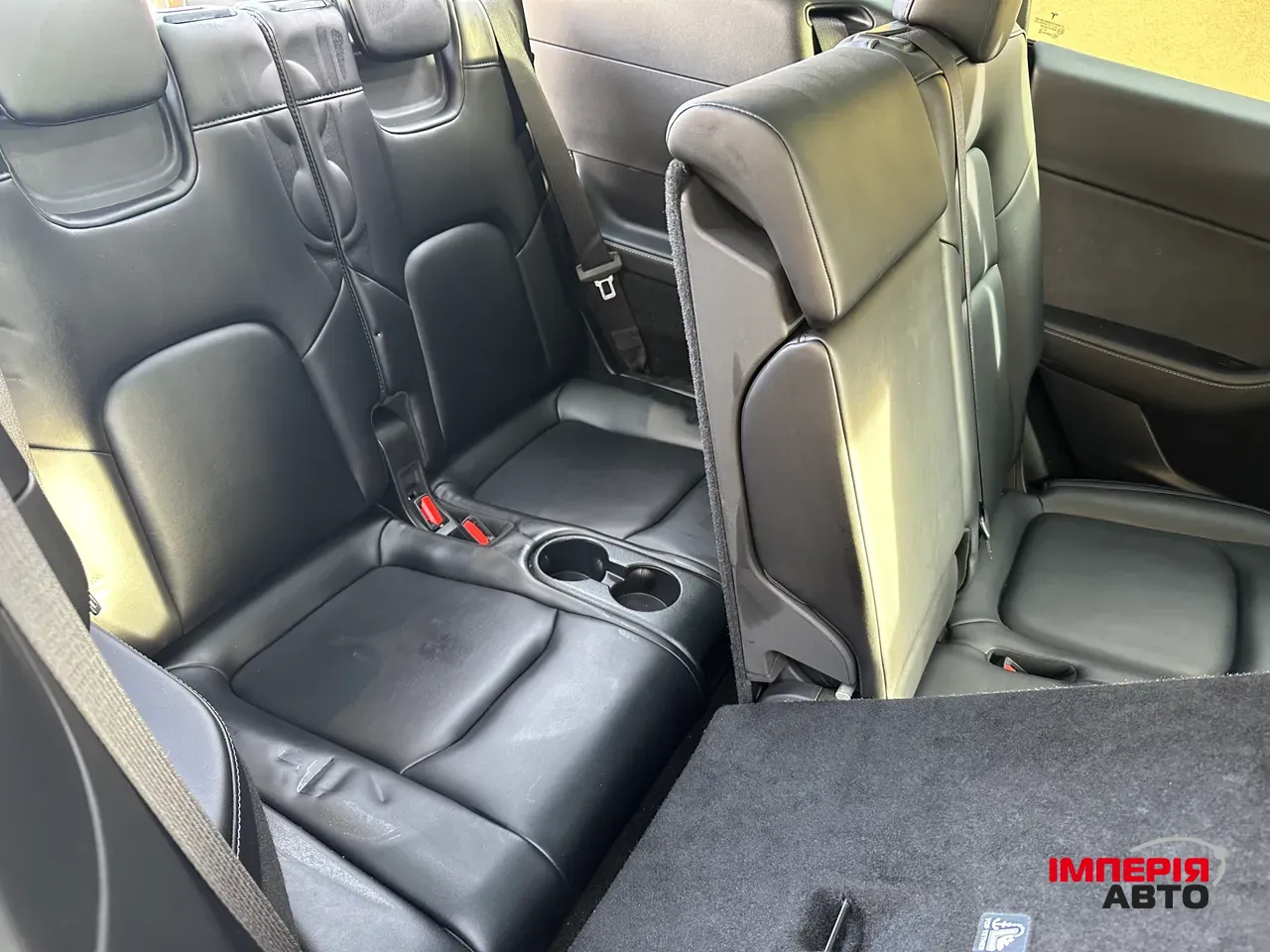 Tesla Model Y - фото 12