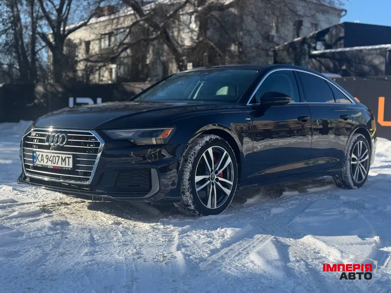 Audi A6 - фото 1