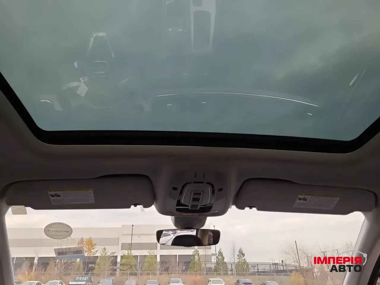 Audi Q7 - фото 10